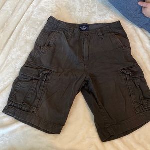 American Eagle cargo shorts size 28